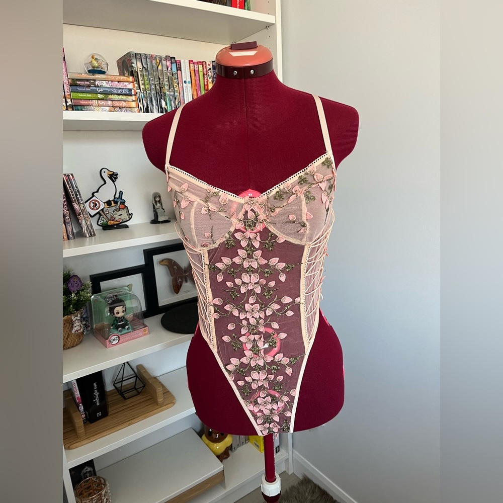Bodysuit floral